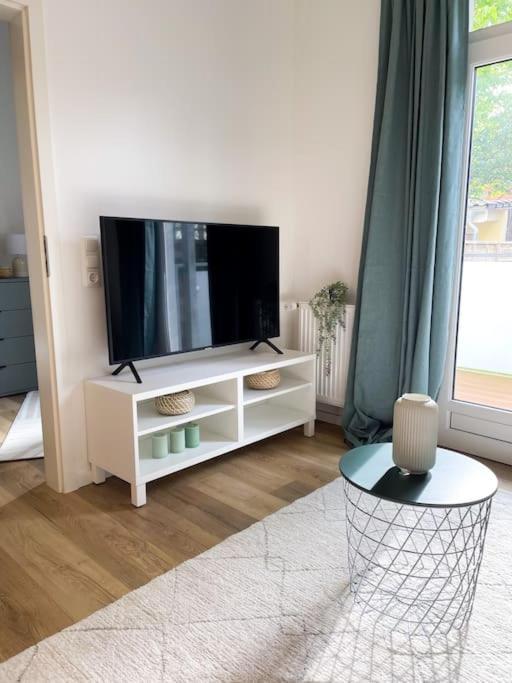 +Stadtruhe+ Niedliche Appartment Mit Garten リューネブルク エクステリア 写真