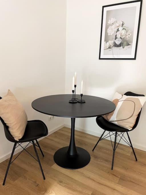 +Stadtruhe+ Niedliche Appartment Mit Garten リューネブルク エクステリア 写真
